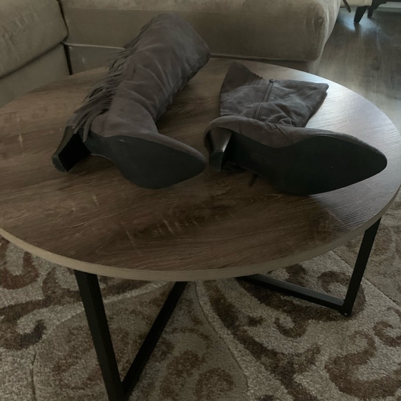 Ladies Boots - Picture 3 of 7